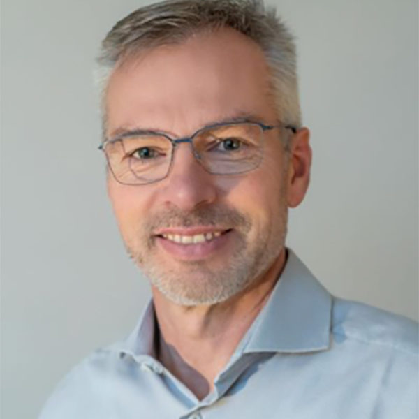 Hartmut Rütten – Chairman